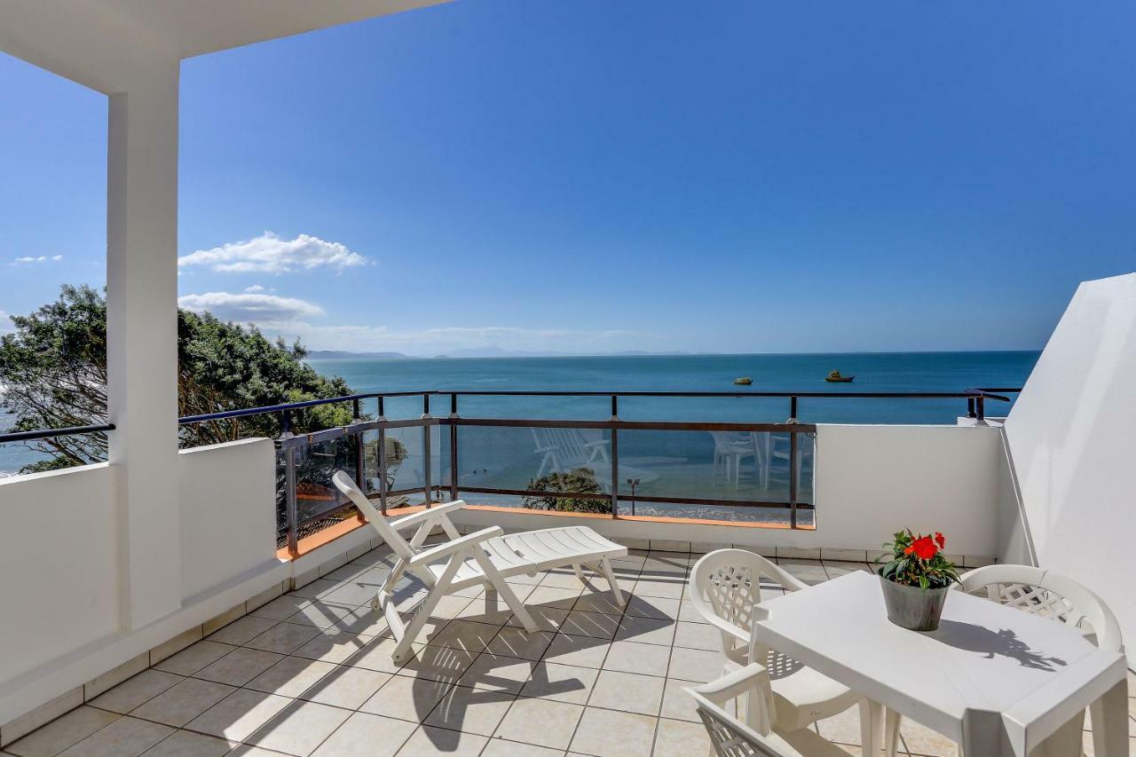 Habitación Doble Deluxe con balcón y vistas al mar